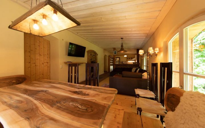Heller Wohnraum der Ferienwohnung